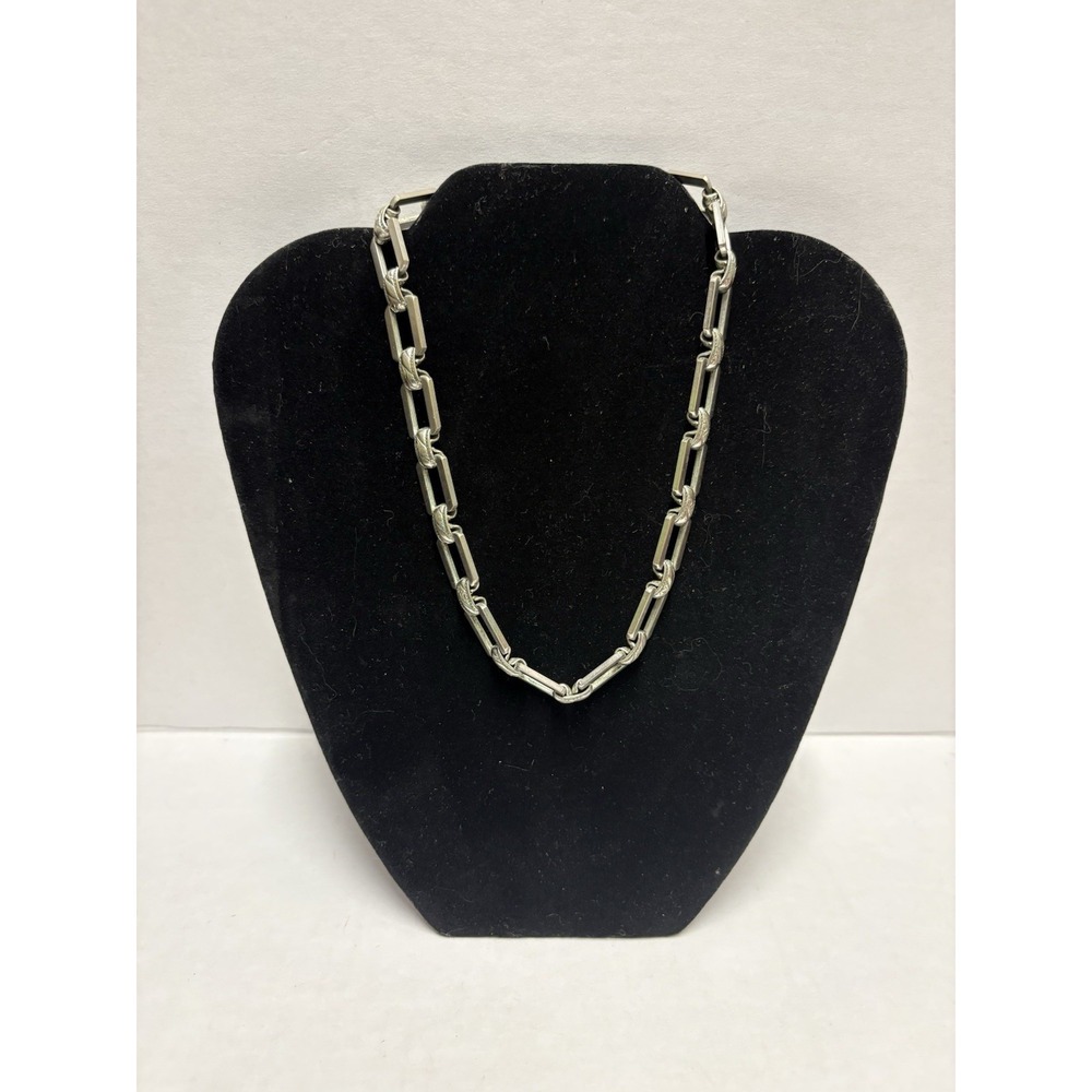 KARU Signed Silver Tone Rectangular Link Necklace 15 1/2" Mid Century Vintage